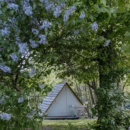 Siedlisko Raz Sie Zyje - Glamping Wolka (Wegrow)