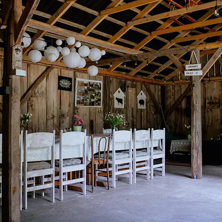 Siedlisko Raz Sie Zyje - Glamping Wolka (Wegrow)
