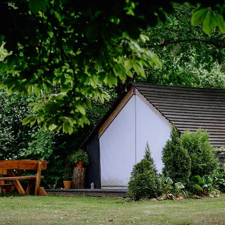 Siedlisko Raz Sie Zyje - Glamping Wolka (Wegrow)