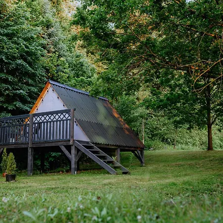 Luxury tent Siedlisko Raz Sie Zyje - Glamping